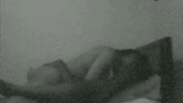 ایندیا سامر کالسکه خیس خود را توسط یک فاحشه بلوند بخار لیس می لیسد عکس سکس بامادر